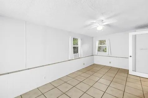 5865 63rd Avenue N Pinellas Park FL 33781