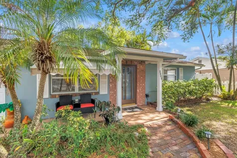 5865 63rd Avenue N Pinellas Park FL 33781
