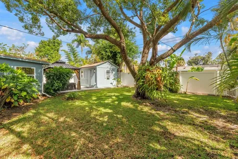 5865 63rd Avenue N Pinellas Park FL 33781