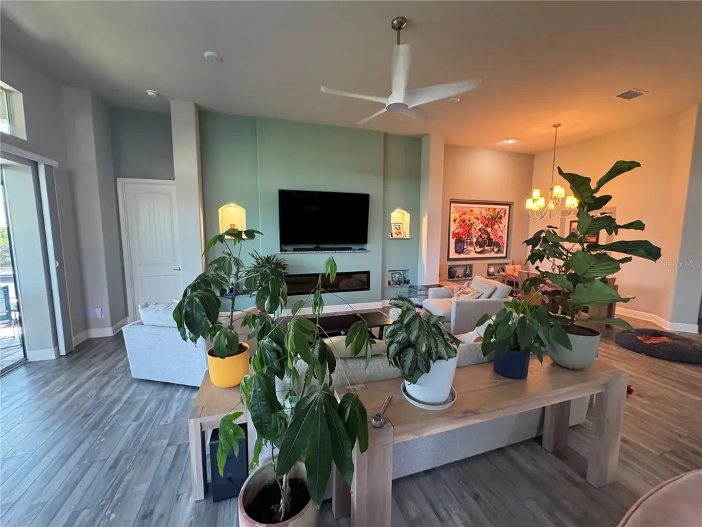 1745 N Commonwealth Way Hernando FL 34442
