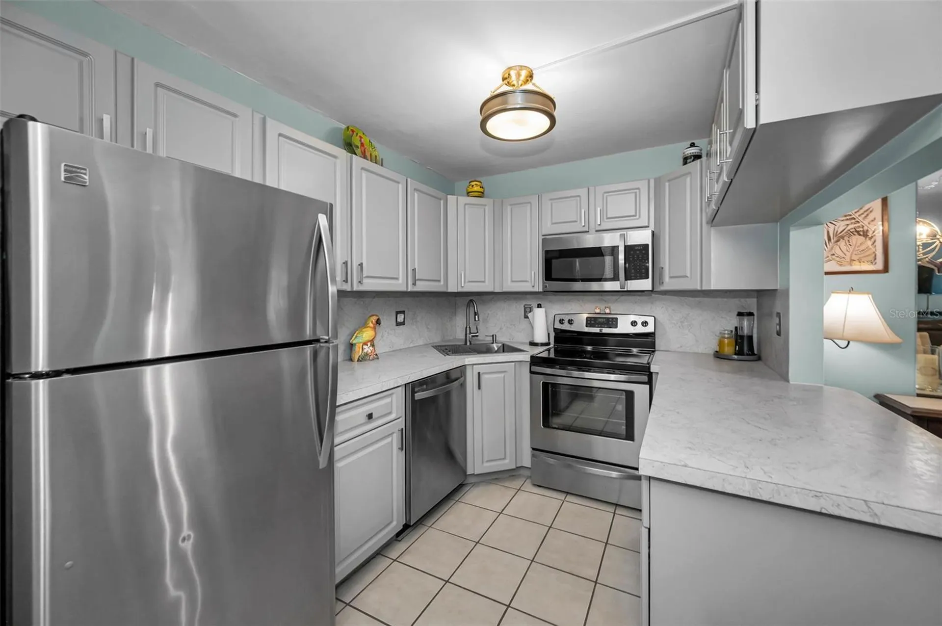 1870 Pine Ridge Way W Palm Harbor FL 34684