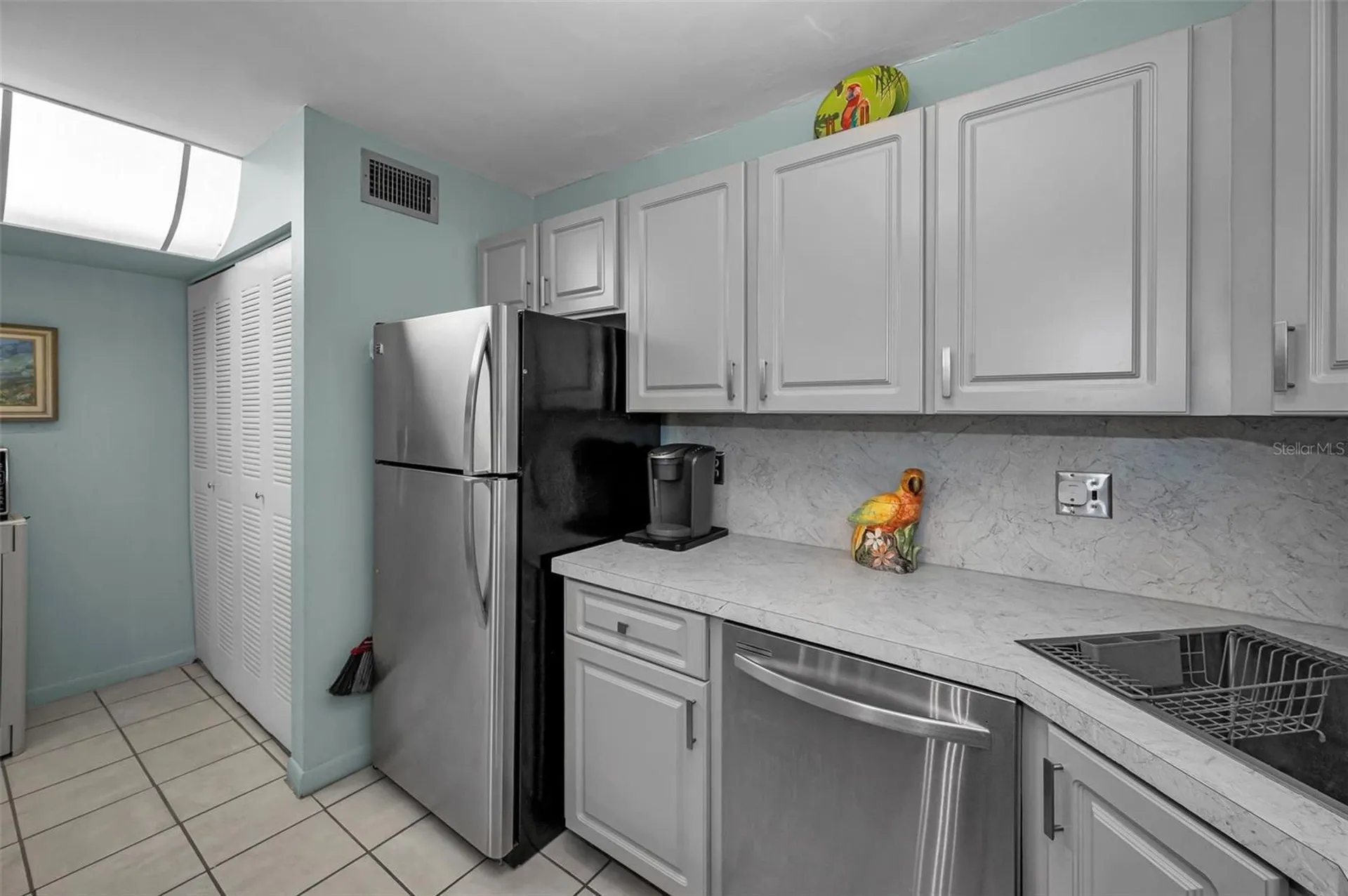 1870 Pine Ridge Way W Palm Harbor FL 34684
