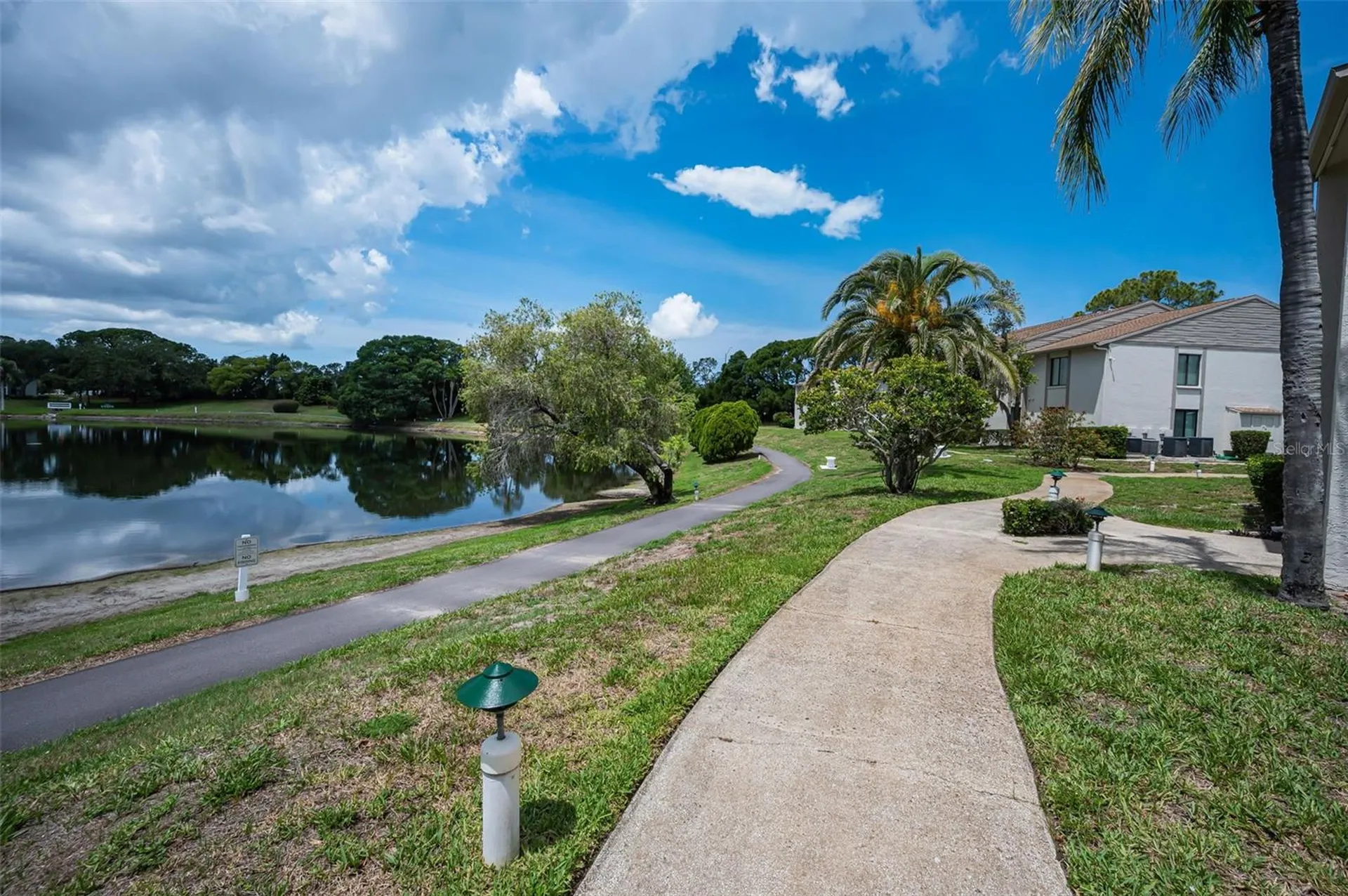 1870 Pine Ridge Way W Palm Harbor FL 34684