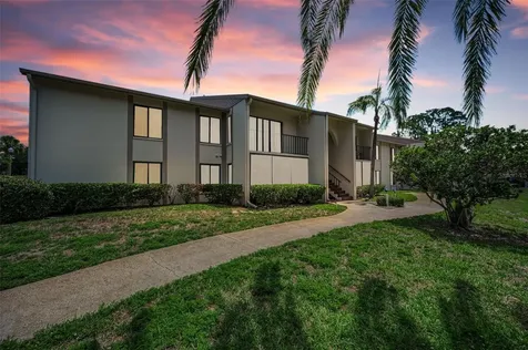 1870 Pine Ridge Way W Palm Harbor FL 34684