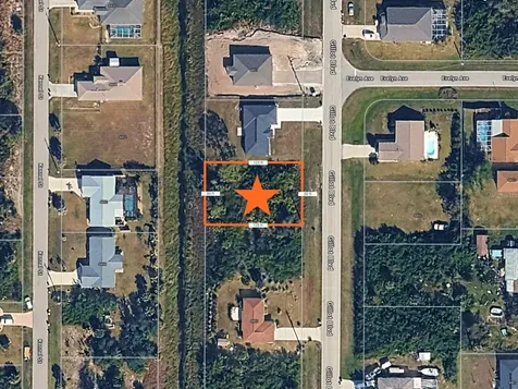 4467 Gillot Boulevard Port Charlotte FL 33981