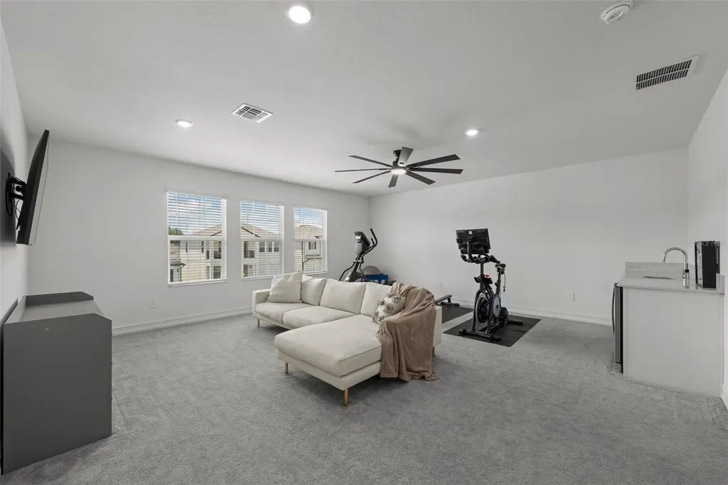 18242 Serene Lake Loop Lutz FL 33548