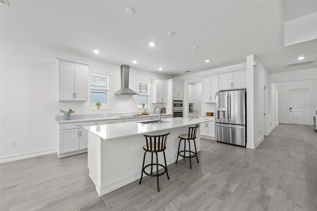 18242 Serene Lake Loop Lutz FL 33548
