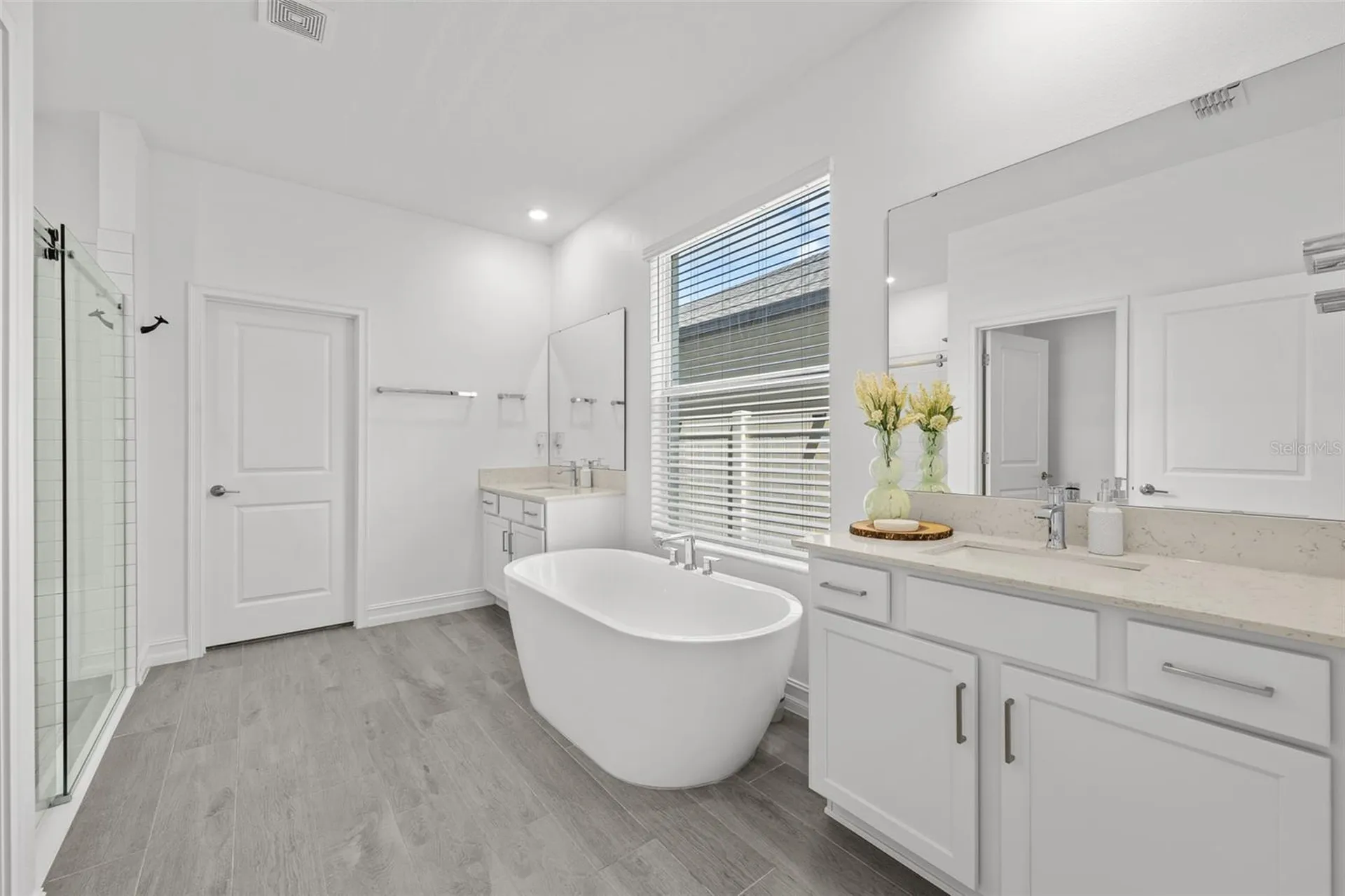 18242 Serene Lake Loop Lutz FL 33548