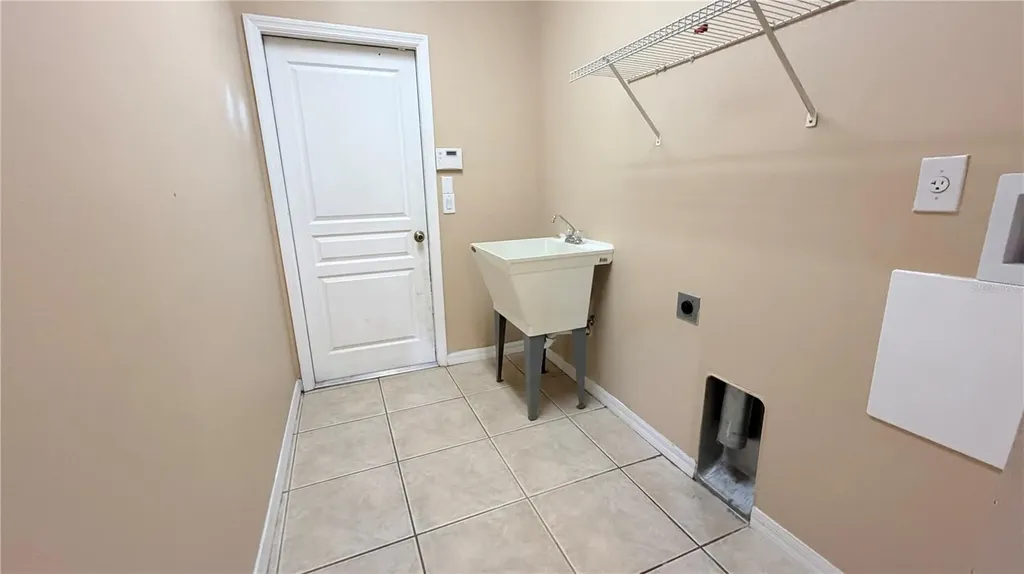 691 Errol Parkway Apopka FL 32712