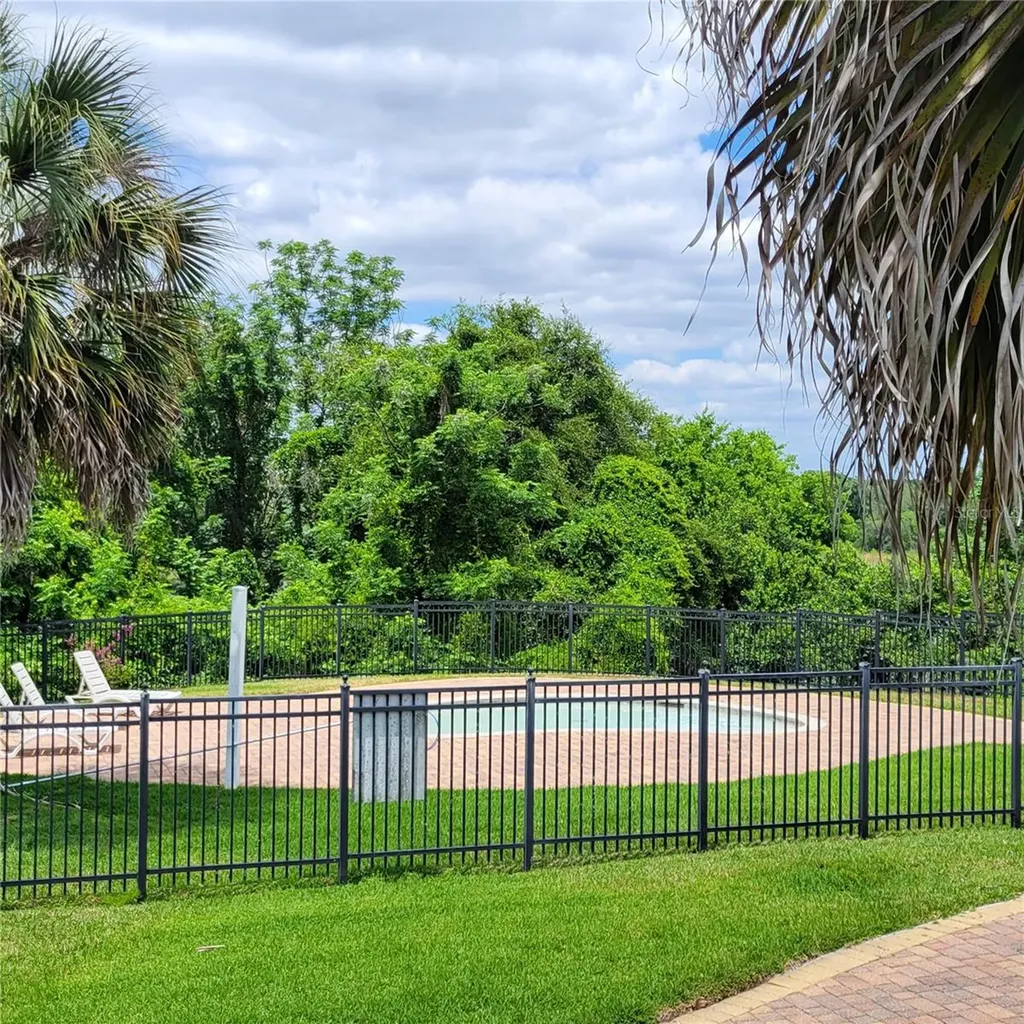 691 Errol Parkway Apopka FL 32712