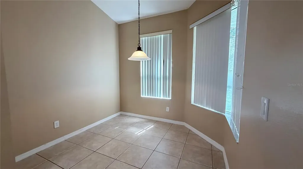 691 Errol Parkway Apopka FL 32712