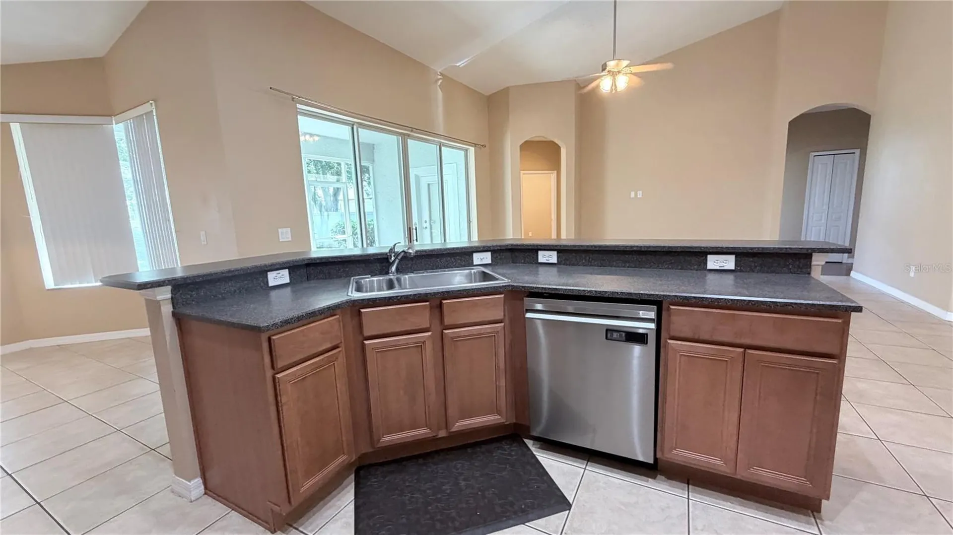 691 Errol Parkway Apopka FL 32712
