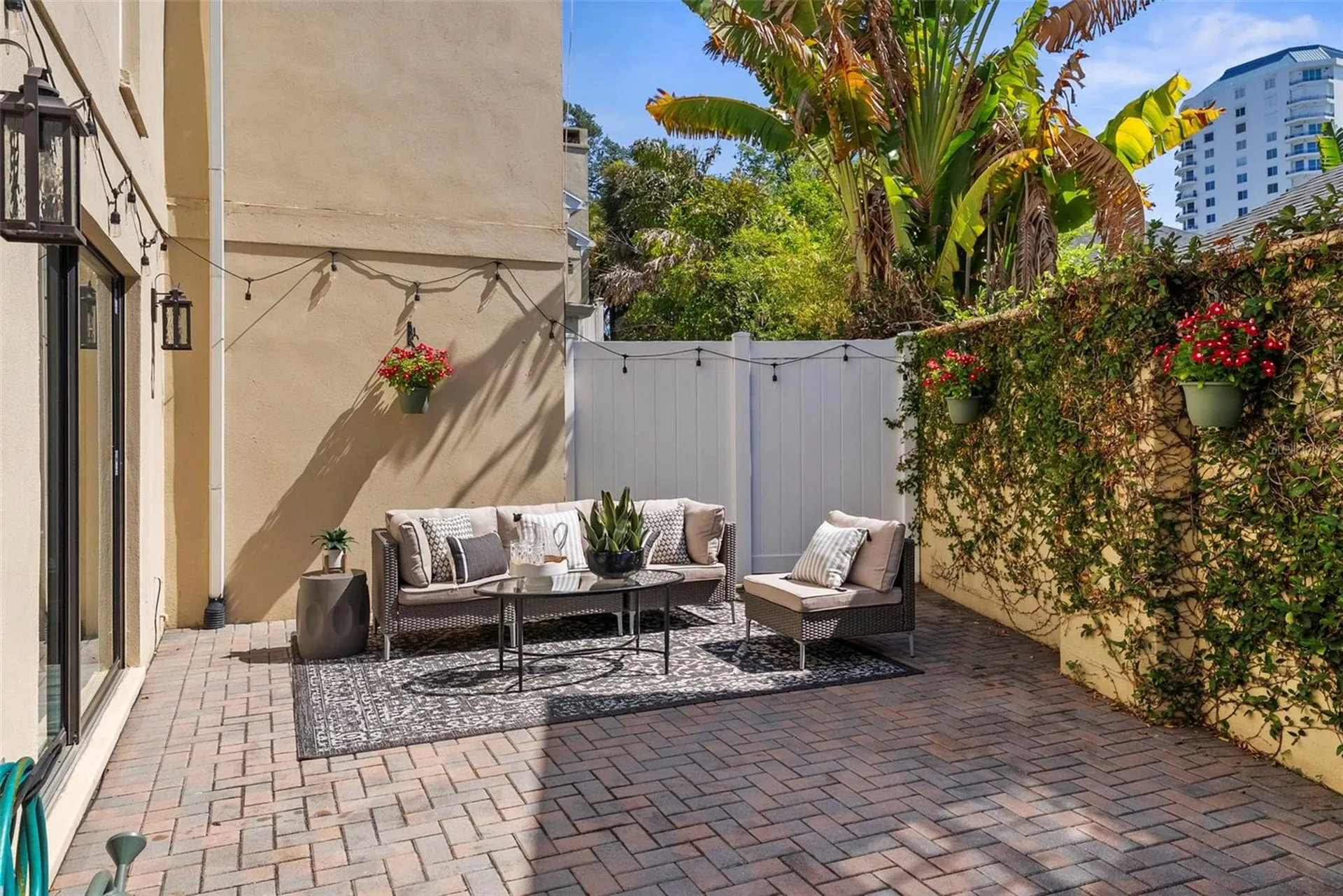 3530 Village Way Tampa FL 33629