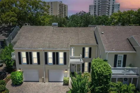 3530 Village Way Tampa FL 33629