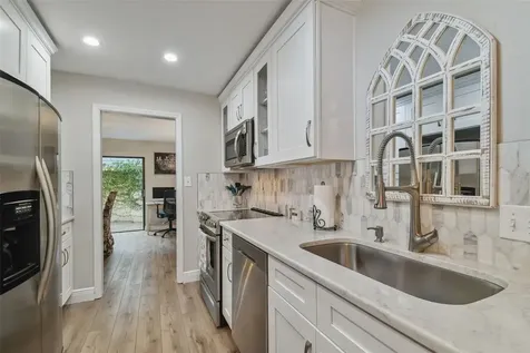 3530 Village Way Tampa FL 33629