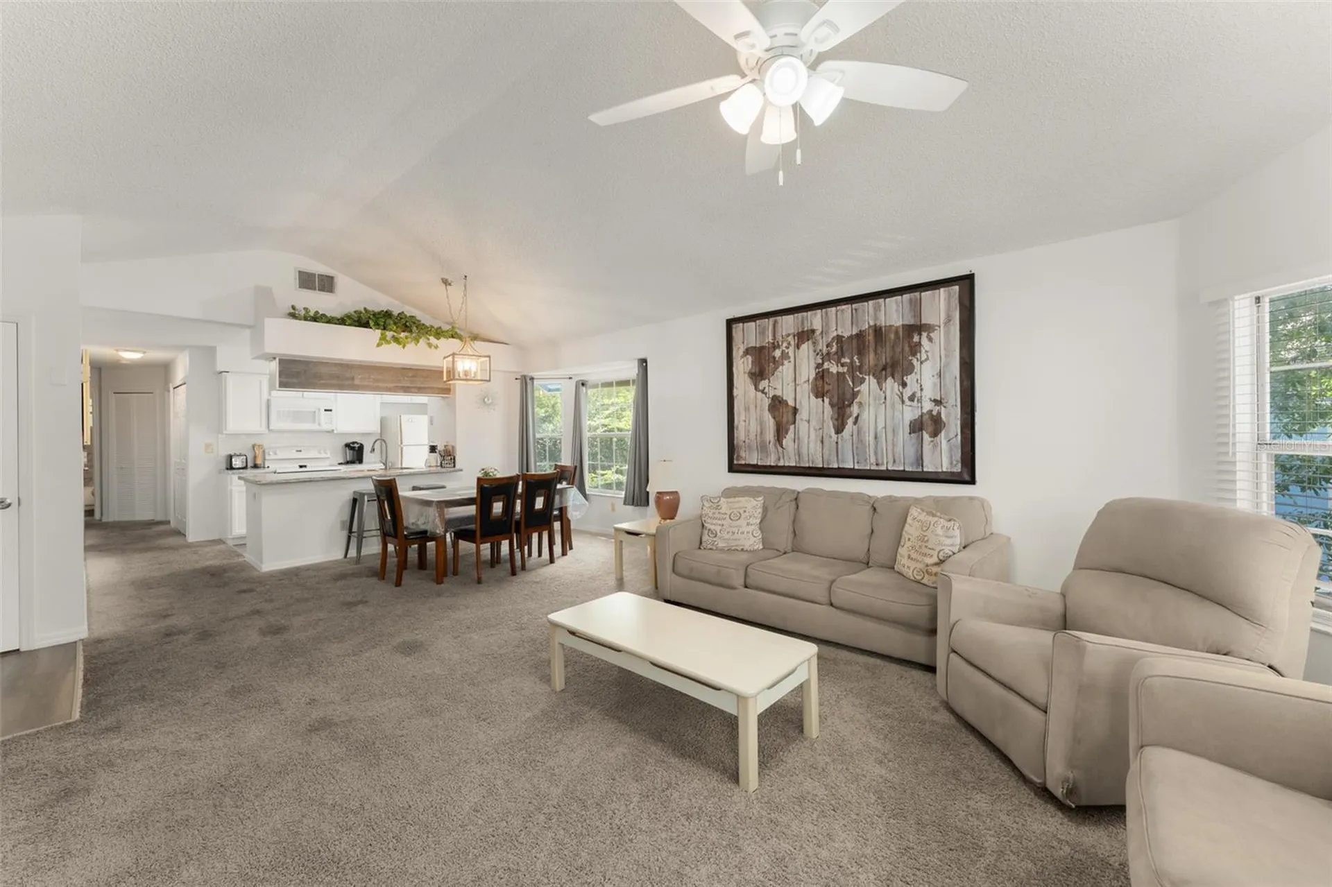 2739 N Poinciana Boulevard Kissimmee FL 34746