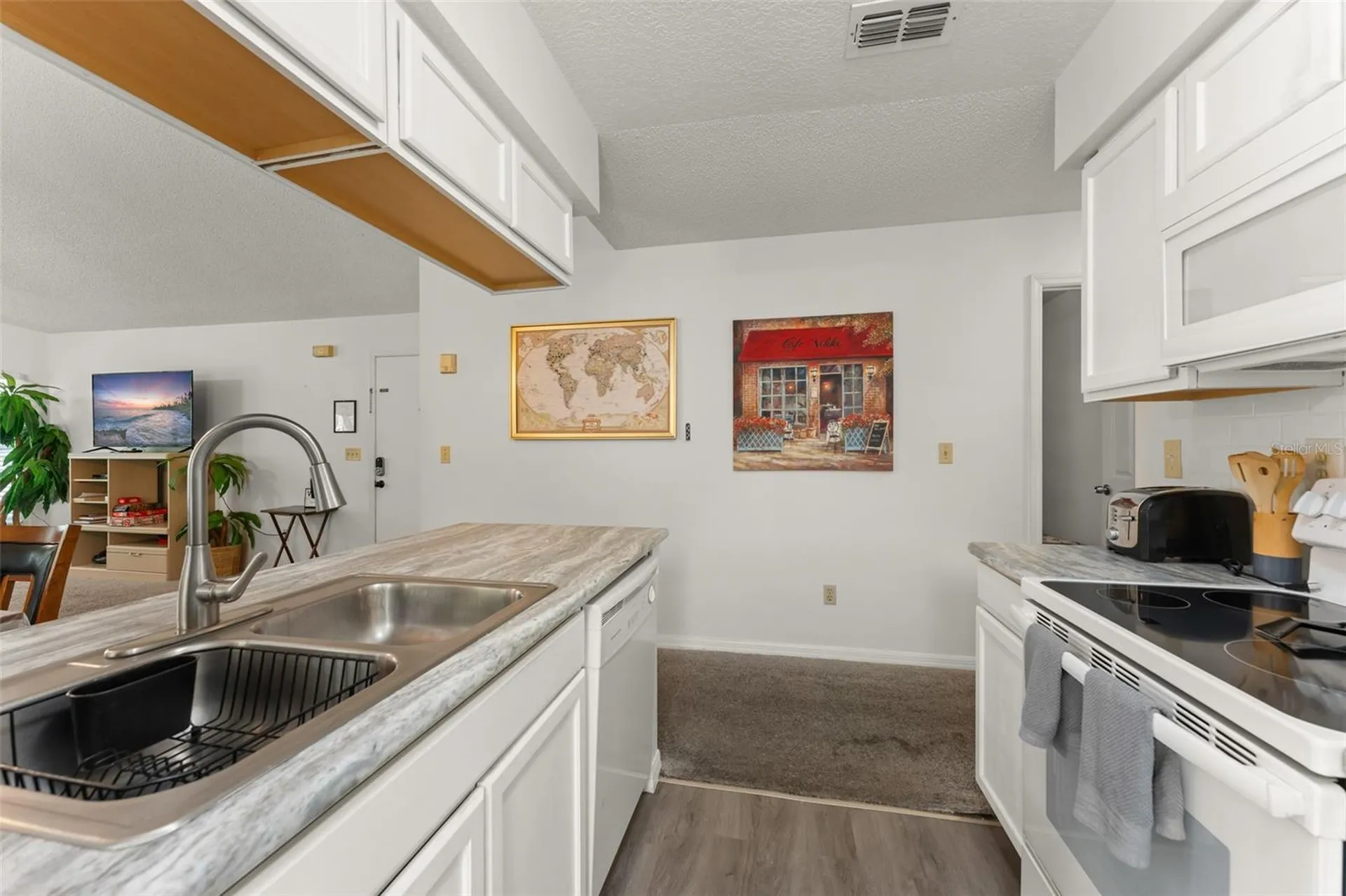 2739 N Poinciana Boulevard Kissimmee FL 34746