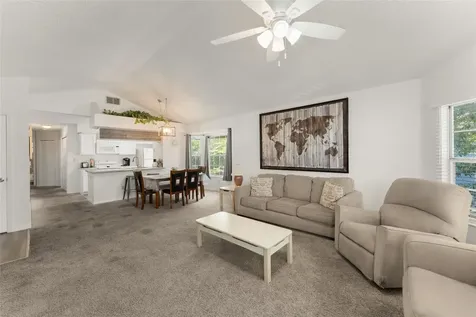 2739 N Poinciana Boulevard Kissimmee FL 34746