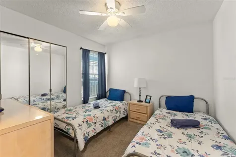 2739 N Poinciana Boulevard Kissimmee FL 34746