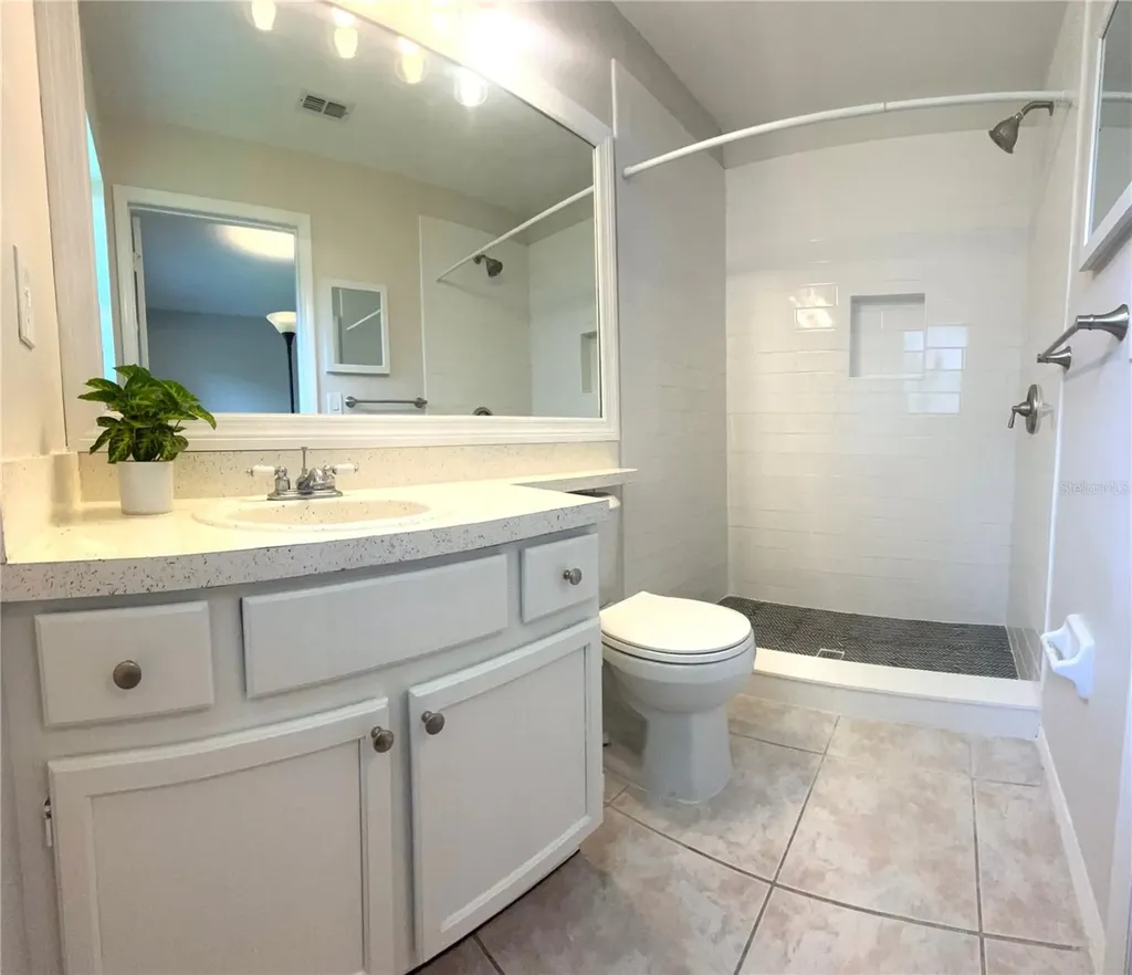 14776 Laguna Beach Circle Orlando FL 32824