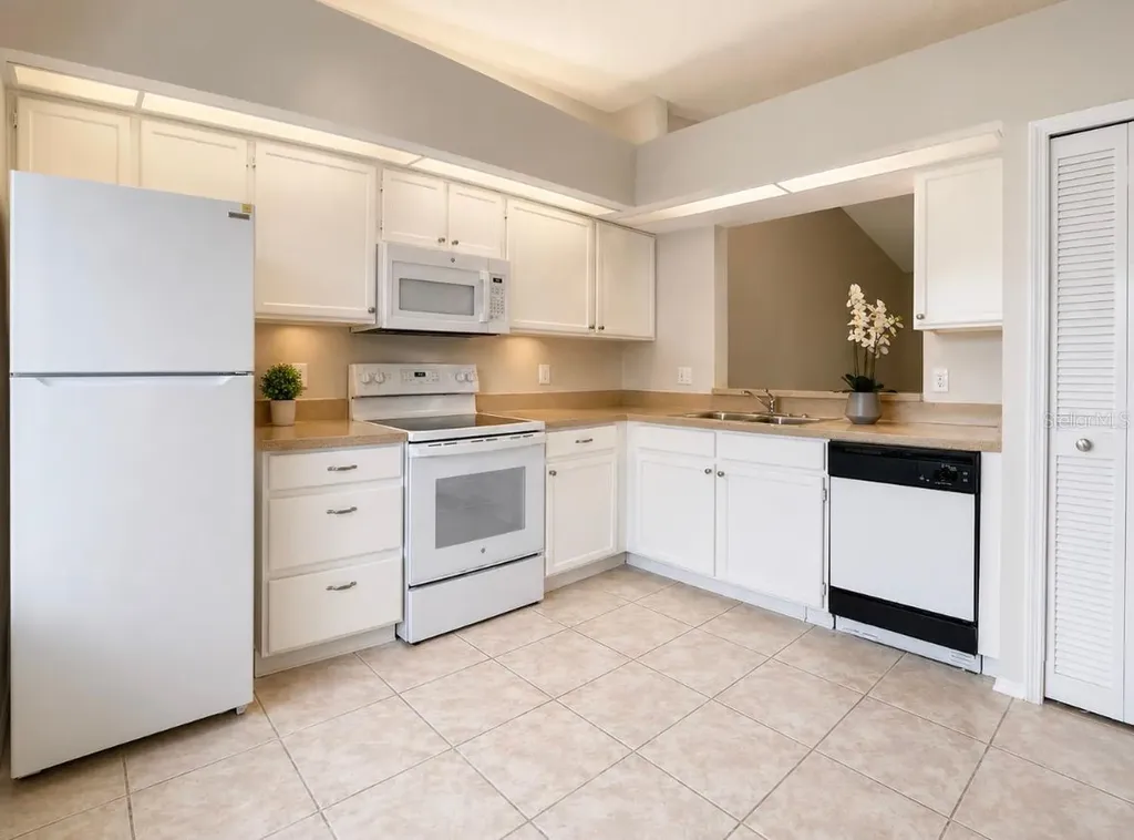 14776 Laguna Beach Circle Orlando FL 32824