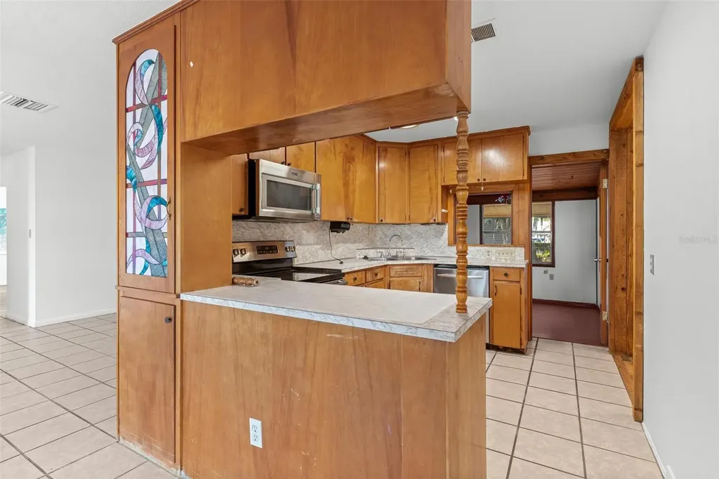 803 Carol Court Tavares FL 32778