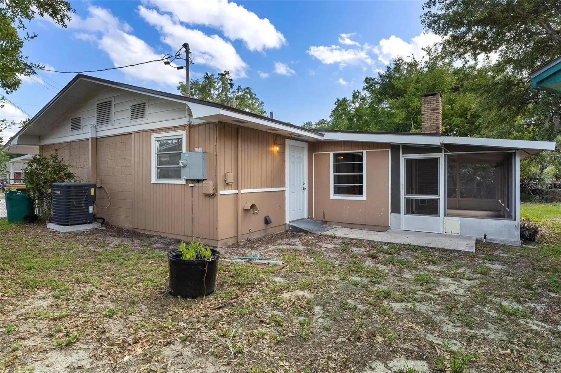 803 Carol Court Tavares FL 32778