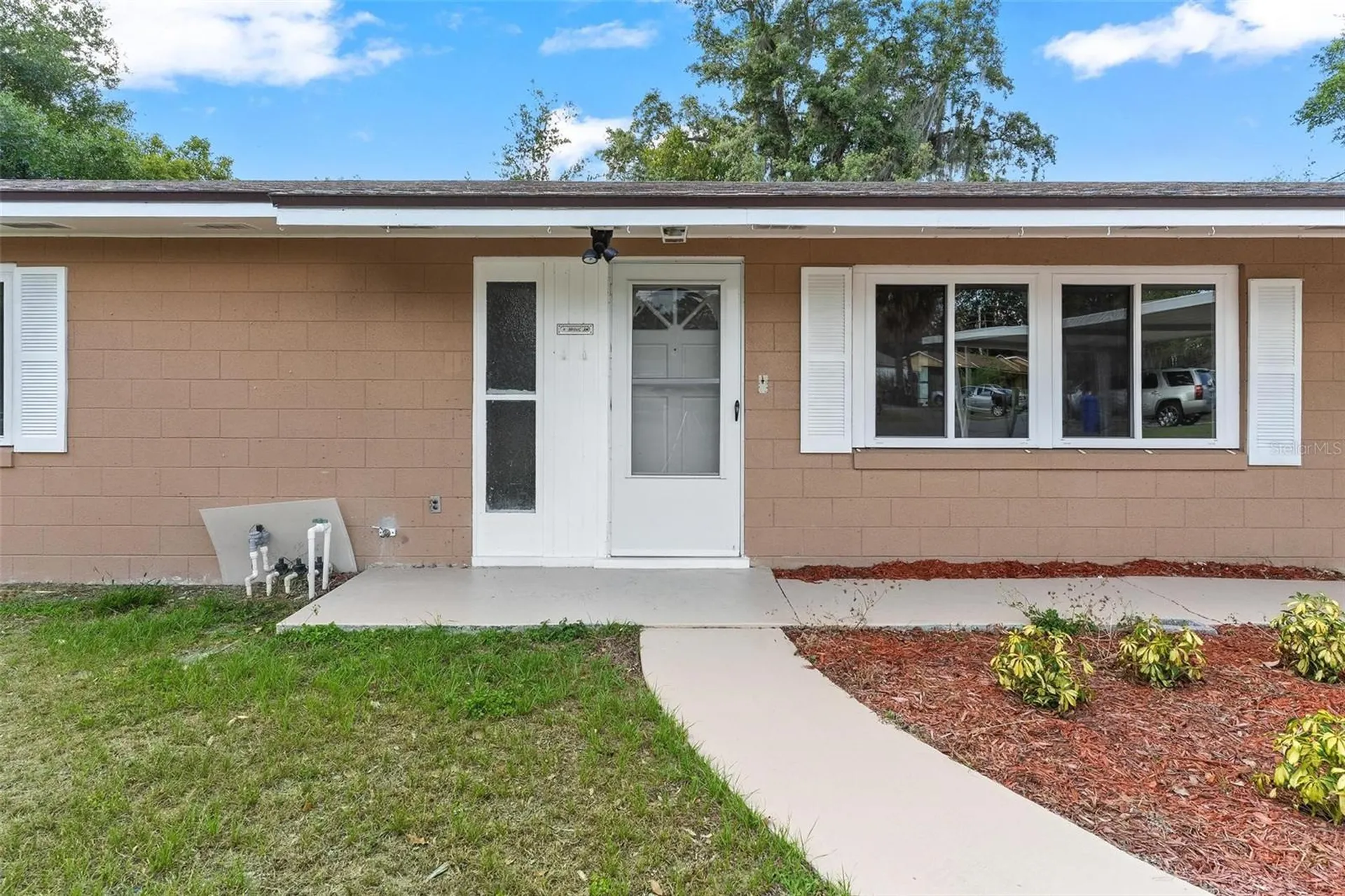 803 Carol Court Tavares FL 32778