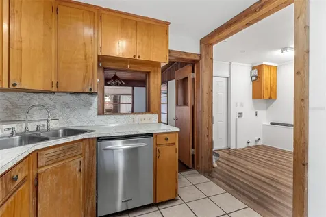 803 Carol Court Tavares FL 32778