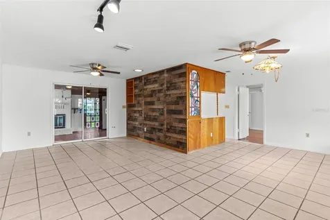 803 Carol Court Tavares FL 32778