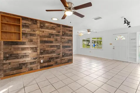 803 Carol Court Tavares FL 32778
