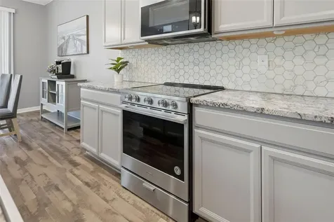 10808 Whitland Grove Drive Riverview FL 33578