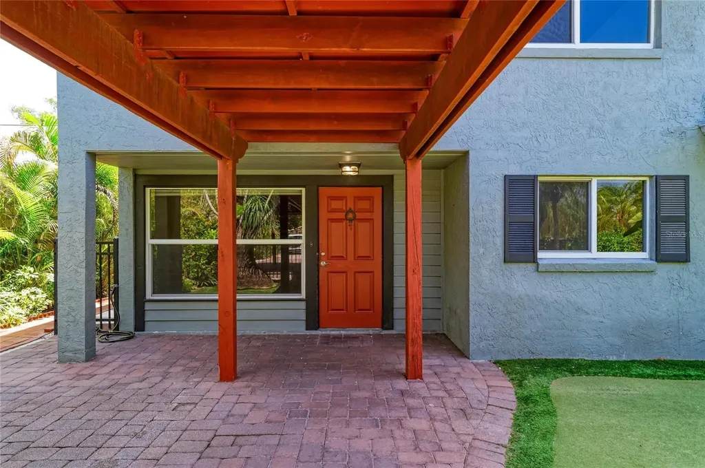 4509 S Lockwood Ridge Road Sarasota FL 34231