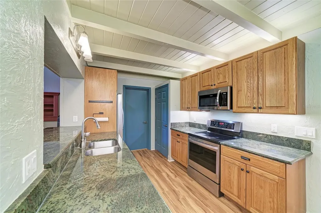 4509 S Lockwood Ridge Road Sarasota FL 34231