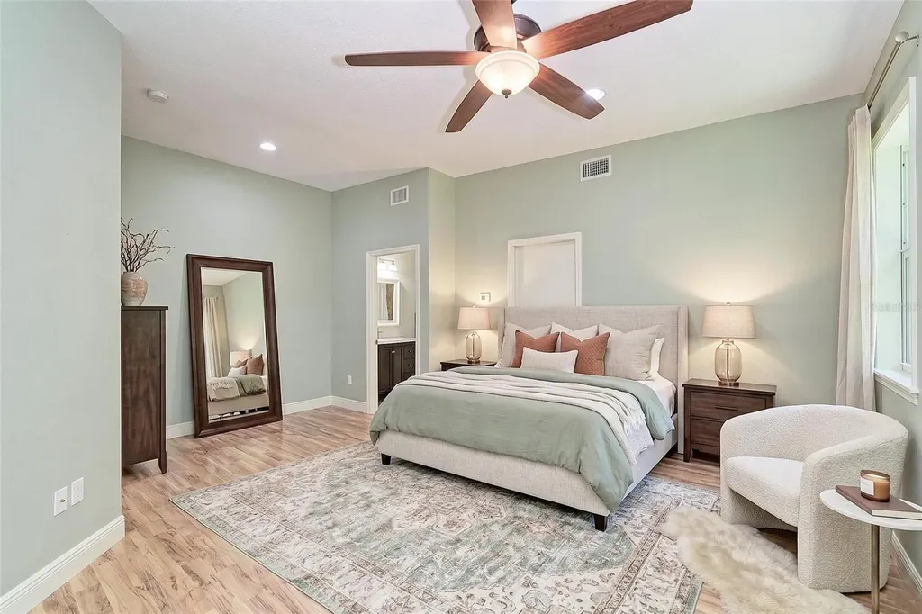 4509 S Lockwood Ridge Road Sarasota FL 34231
