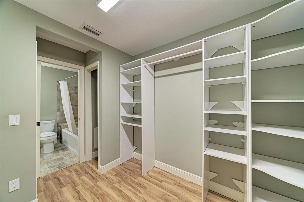 4509 S Lockwood Ridge Road Sarasota FL 34231