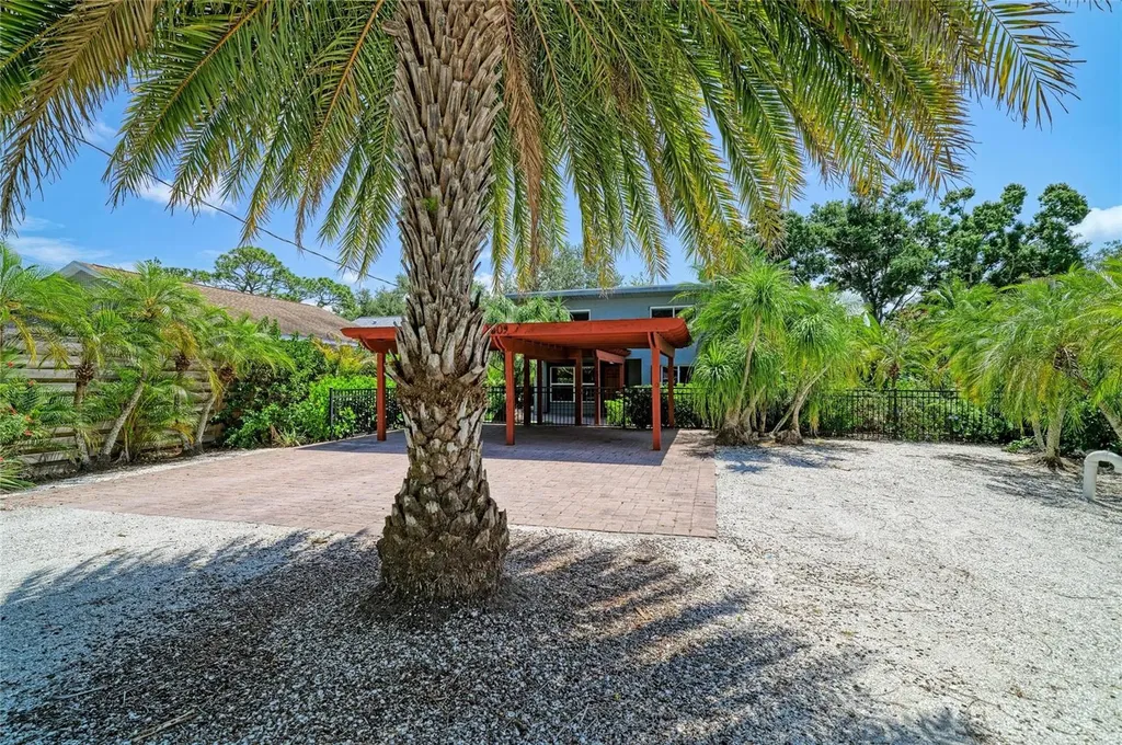 4509 S Lockwood Ridge Road Sarasota FL 34231