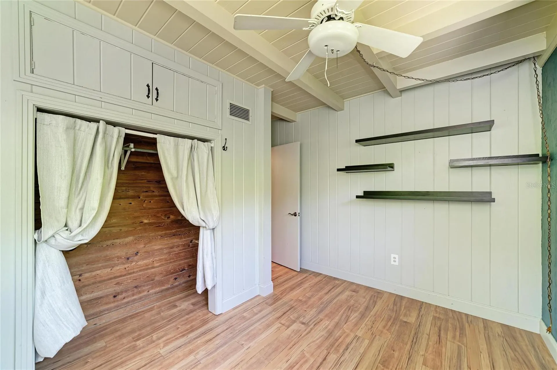 4509 S Lockwood Ridge Road Sarasota FL 34231