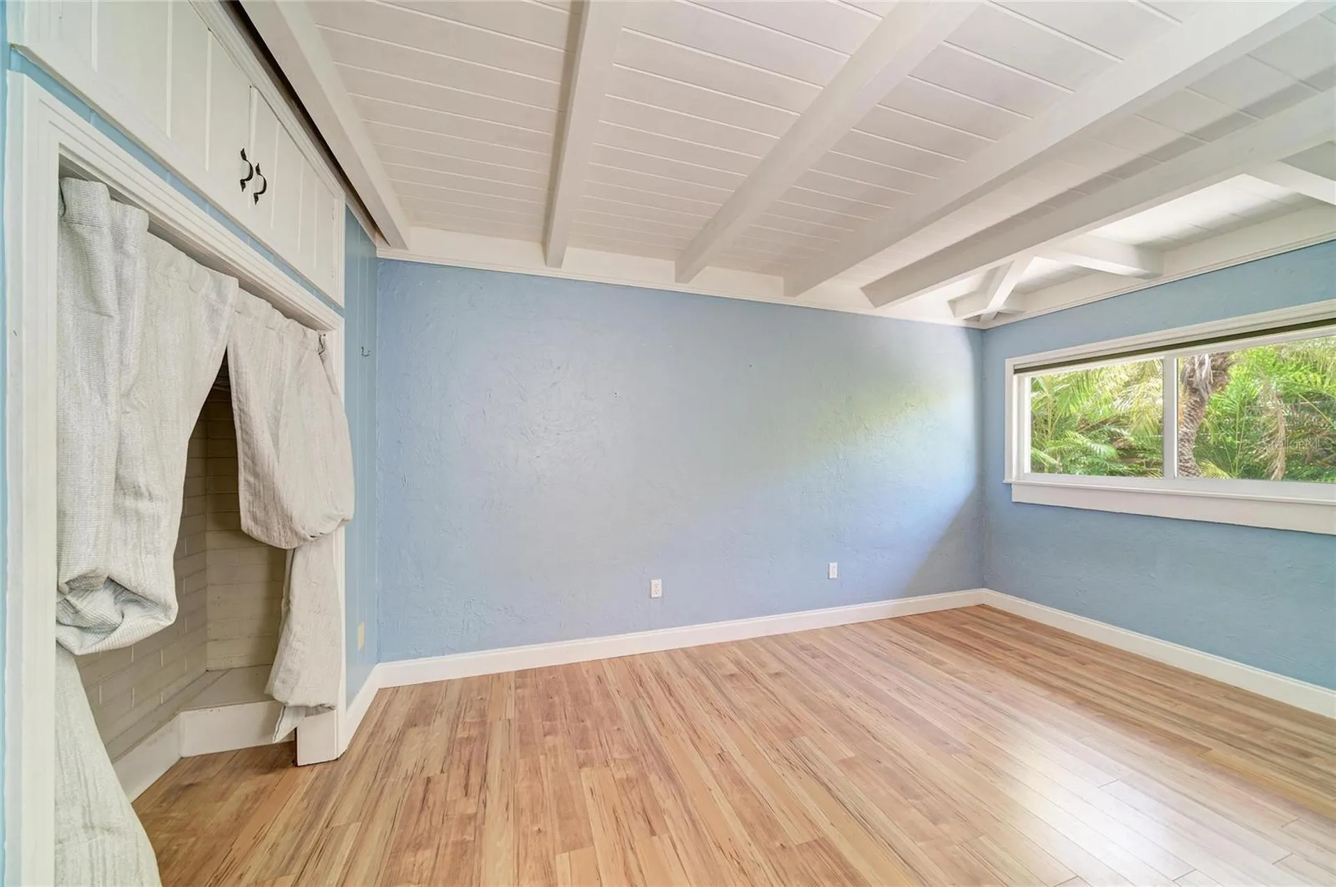 4509 S Lockwood Ridge Road Sarasota FL 34231