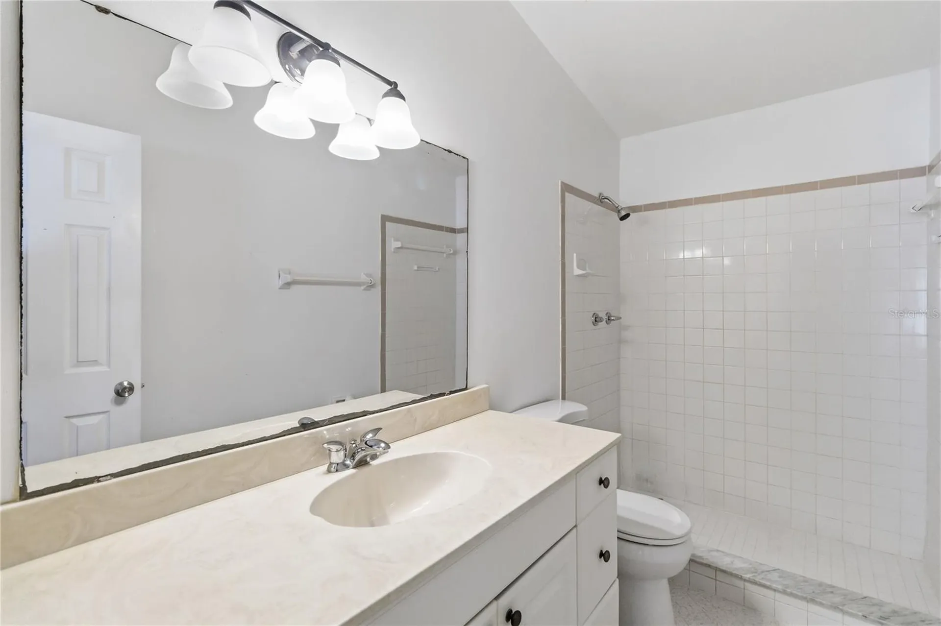 3062 Stonecastle Road Orlando FL 32822