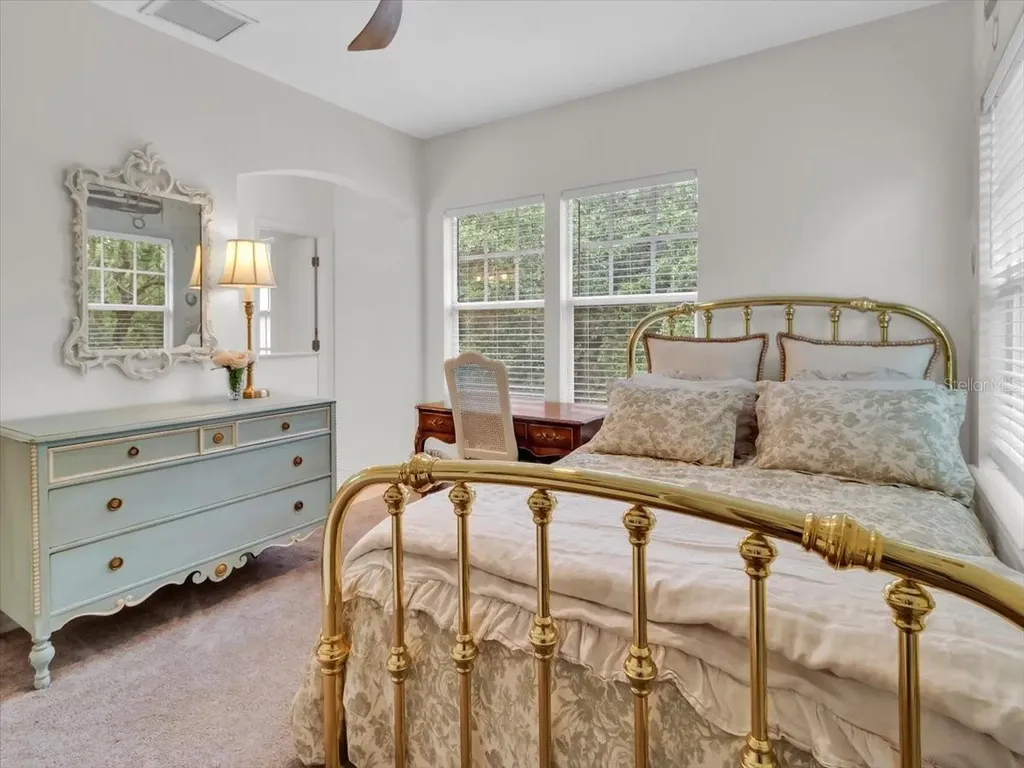 16033 Mulberrypark Circle Lithia FL 33547