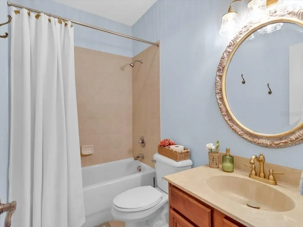 16033 Mulberrypark Circle Lithia FL 33547