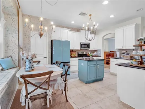 16033 Mulberrypark Circle Lithia FL 33547