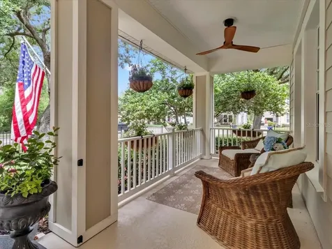 16033 Mulberrypark Circle Lithia FL 33547