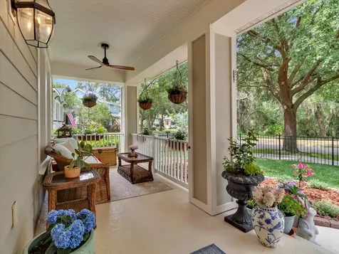 16033 Mulberrypark Circle Lithia FL 33547