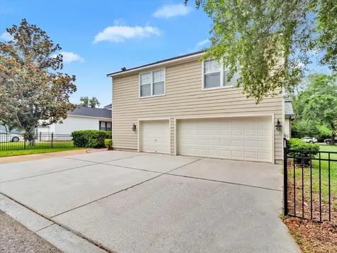 16033 Mulberrypark Circle Lithia FL 33547