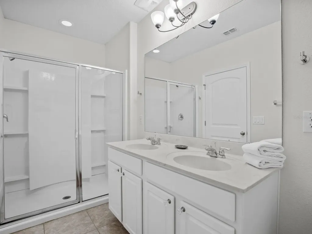 4811 Terrasonesta Drive Davenport FL 33837