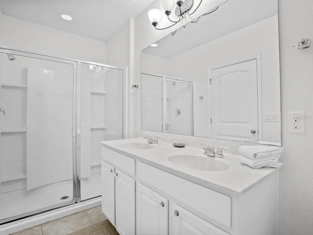 4811 Terrasonesta Drive Davenport FL 33837