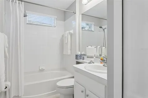 10446 Lucaya Drive Tampa FL 33647