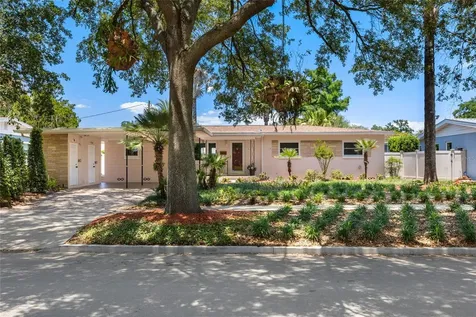 2811 Clemwood Street Orlando FL 32803